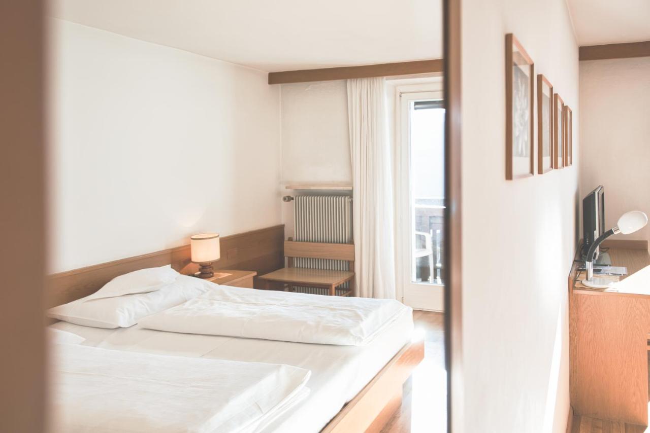 Hotel Gasthof Stern Nova Ponente Dış mekan fotoğraf