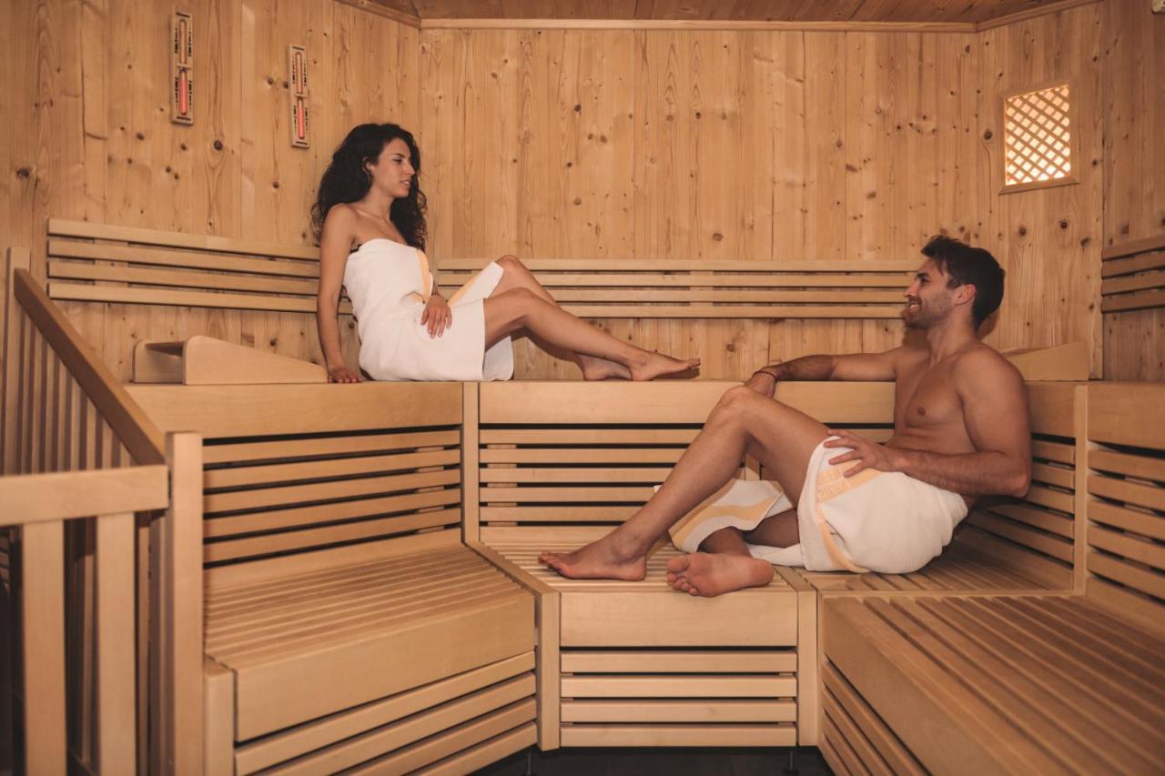 Hotel Gasthof Stern Nova Ponente Dış mekan fotoğraf
