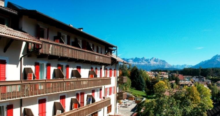 Hotel Gasthof Stern Nova Ponente Dış mekan fotoğraf
